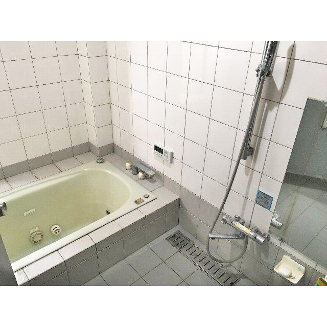 バス