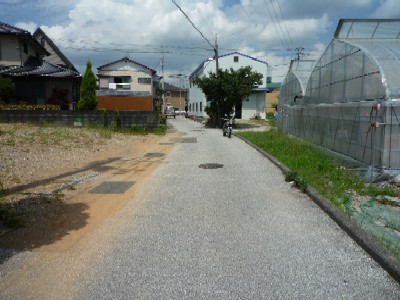 一宮中町北道路